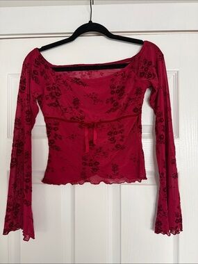 Women's Red Floral Long-Sleeve Mesh Top